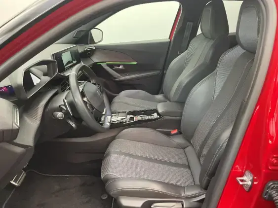 PEUGEOT 2008 II - voiture d'occasion - Photo 18