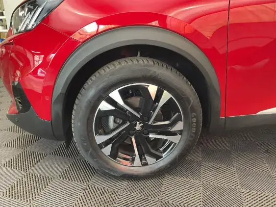 PEUGEOT 2008 II - voiture d'occasion - Photo 23