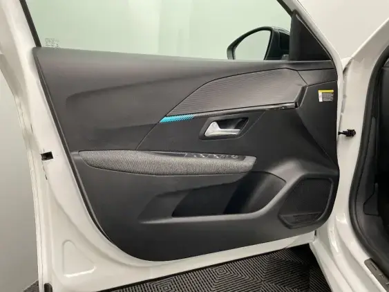 PEUGEOT 208 ELECTRIQUE II - voiture d'occasion - Photo 18