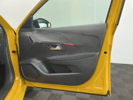 PEUGEOT 208 ELECTRIQUE II - voiture d'occasion - Photo 19