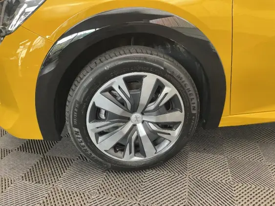 PEUGEOT 208 ELECTRIQUE II - voiture d'occasion - Photo 22