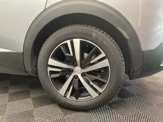 PEUGEOT 3008 II - voiture d'occasion - Photo 24