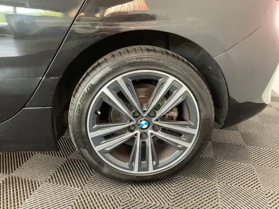 BMW SERIE 1 F40 - voiture d'occasion - Photo 24