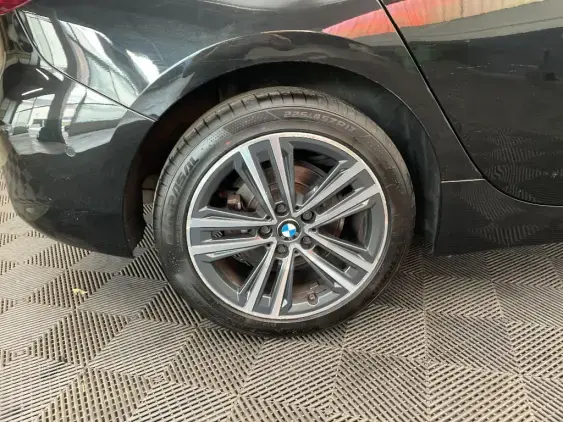 BMW SERIE 1 F40 - voiture d'occasion - Photo 25