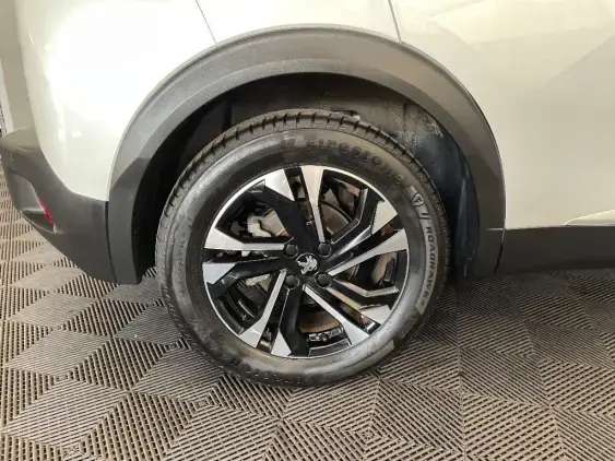 PEUGEOT 2008 ELECTRIQUE II - voiture d'occasion - Photo 25