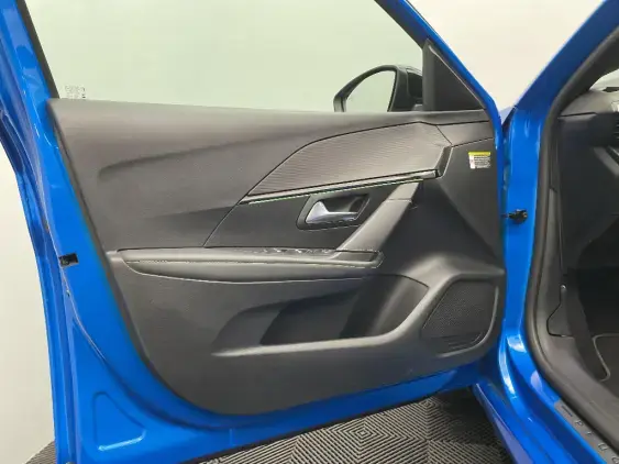 PEUGEOT 208 ELECTRIQUE II - voiture d'occasion - Photo 19