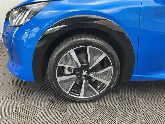 PEUGEOT 208 ELECTRIQUE II - voiture d'occasion - Photo 23