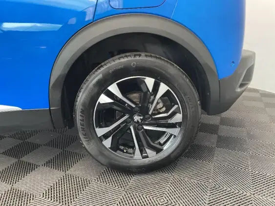 PEUGEOT 2008 II - voiture d'occasion - Photo 24