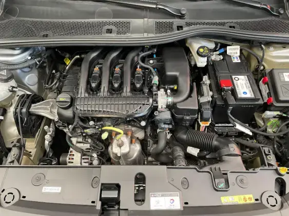 PEUGEOT 208 BUSINESS R II - voiture d'occasion - Photo 21