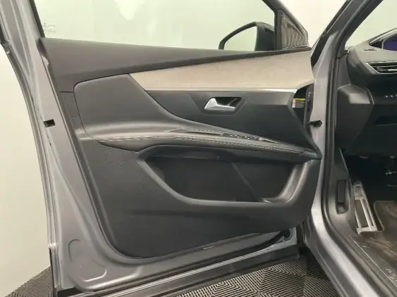 PEUGEOT 3008 II - voiture d'occasion - Photo 19