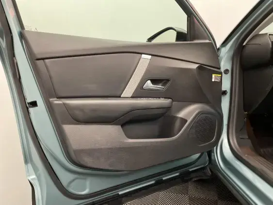 CITROEN C4 III - voiture d'occasion - Photo 19