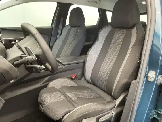 PEUGEOT 3008 II - voiture d'occasion - Photo 17