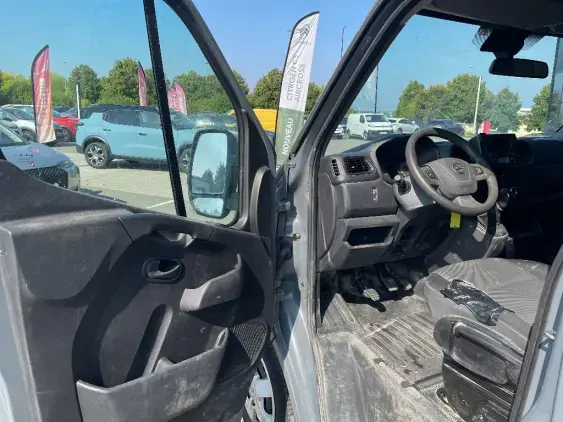 NISSAN NV400 FOURGON - voiture d'occasion - Photo 19