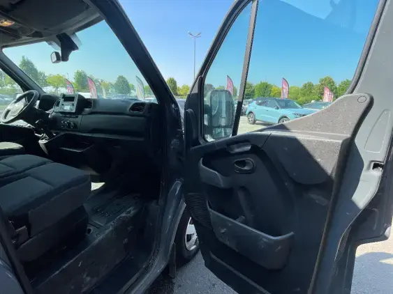 NISSAN NV400 FOURGON - voiture d'occasion - Photo 20