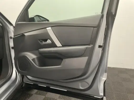 CITROEN C4 III - voiture d'occasion - Photo 20