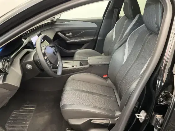 PEUGEOT 308 III - voiture d'occasion - Photo 18