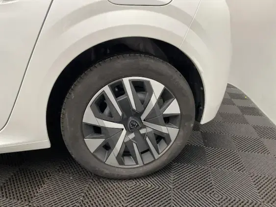 PEUGEOT 208 II - voiture d'occasion - Photo 23