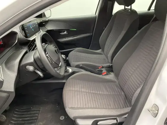 PEUGEOT 208 II - voiture d'occasion - Photo 17