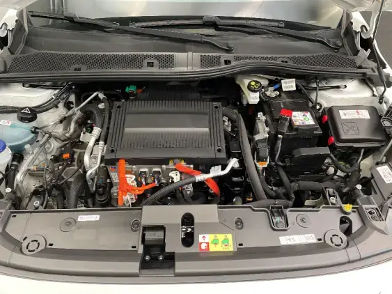 PEUGEOT 208 ELECTRIQUE II - voiture d'occasion - Photo 21