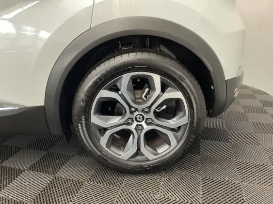 RENAULT CAPTUR II - voiture d'occasion - Photo 24