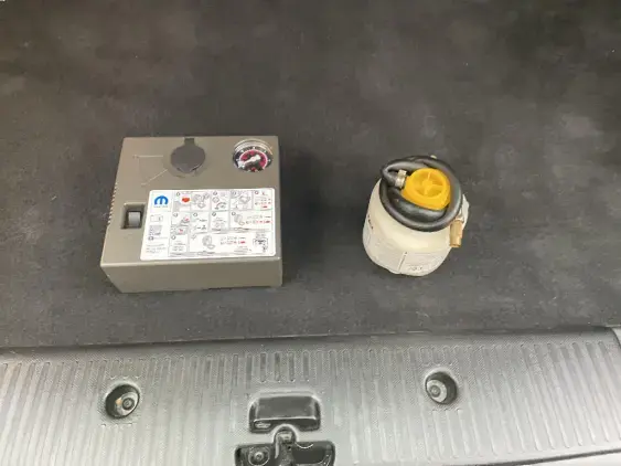 RENAULT TWINGO III - voiture d'occasion - Photo 17