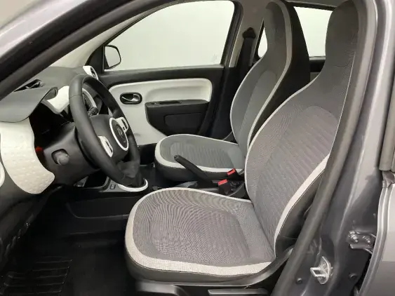 RENAULT TWINGO III - voiture d'occasion - Photo 18