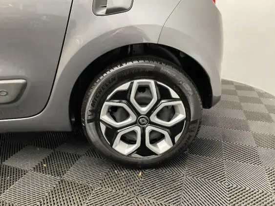 RENAULT TWINGO III - voiture d'occasion - Photo 24