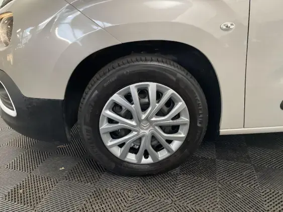 CITROEN BERLINGO III - voiture d'occasion - Photo 23