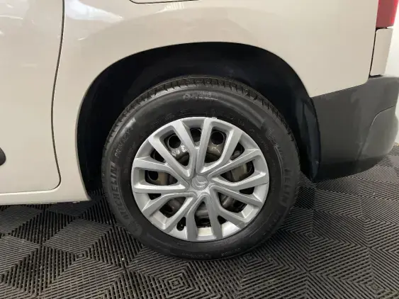 CITROEN BERLINGO III - voiture d'occasion - Photo 24