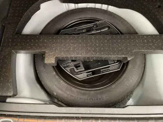 PEUGEOT 2008 - voiture d'occasion - Photo 17