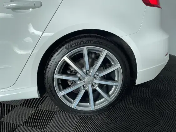 AUDI A3 SPORTBACK IV - voiture d'occasion - Photo 24