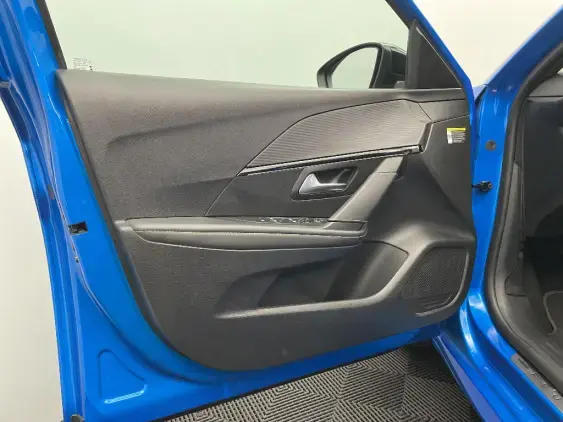 PEUGEOT 208 ELECTRIQUE II - voiture d'occasion - Photo 19