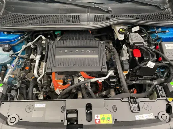 PEUGEOT 208 ELECTRIQUE II - voiture d'occasion - Photo 21