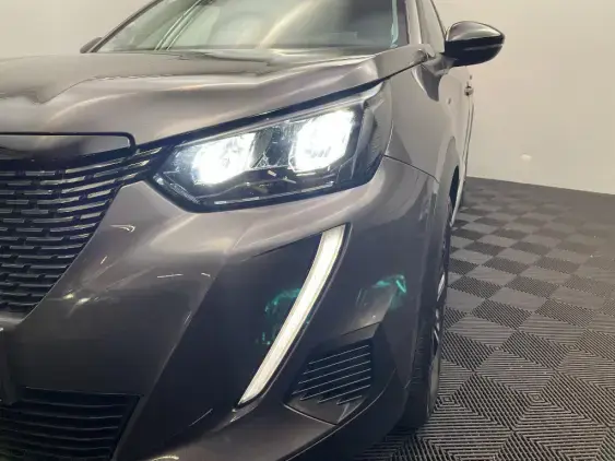 PEUGEOT 2008 - voiture d'occasion - Photo 22