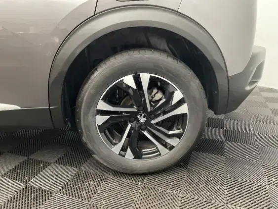 PEUGEOT 2008 - voiture d'occasion - Photo 24