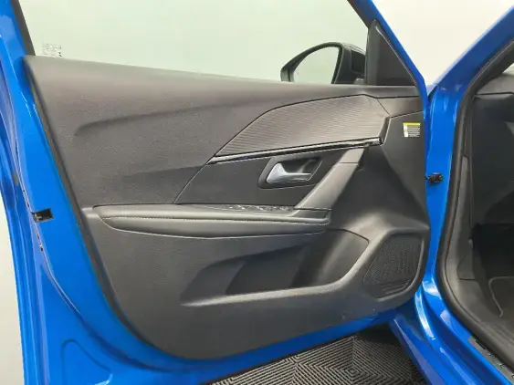 PEUGEOT 208 ELECTRIQUE II - voiture d'occasion - Photo 19