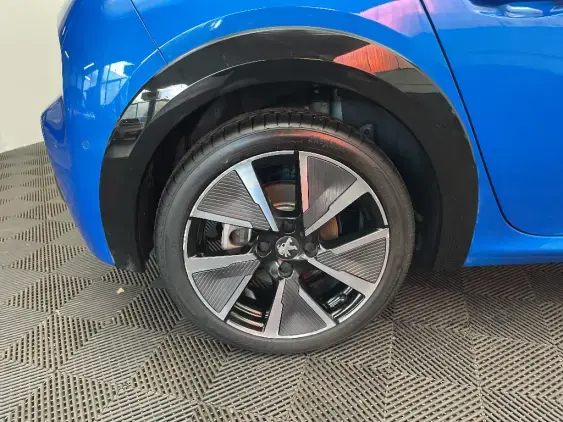 PEUGEOT 208 ELECTRIQUE II - voiture d'occasion - Photo 25