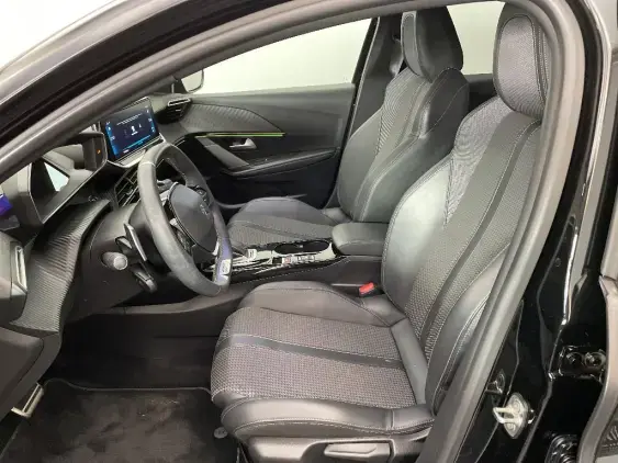 PEUGEOT 208 BUSINESS R II - voiture d'occasion - Photo 18