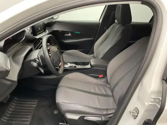 PEUGEOT 208 BUSINESS R II - voiture d'occasion - Photo 18