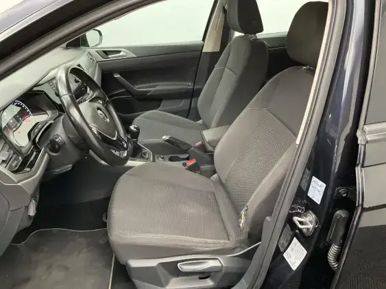 VOLKSWAGEN POLO VI - voiture d'occasion - Photo 18