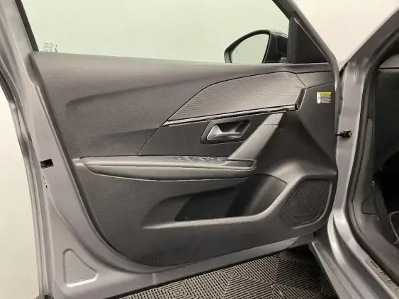 PEUGEOT 208 ELECTRIQUE II - voiture d'occasion - Photo 19