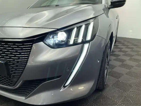 PEUGEOT 208 ELECTRIQUE II - voiture d'occasion - Photo 22