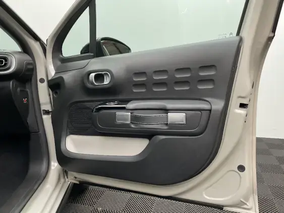 CITROEN C3 III - voiture d'occasion - Photo 20