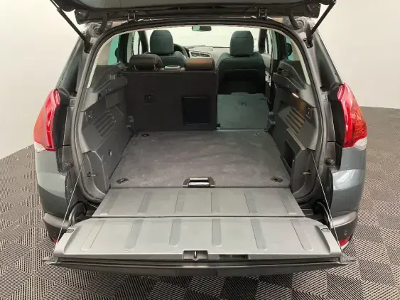 PEUGEOT 3008 - voiture d'occasion - Photo 16