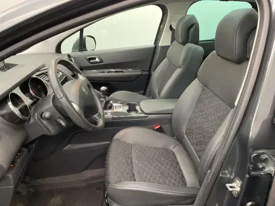 PEUGEOT 3008 - voiture d'occasion - Photo 18