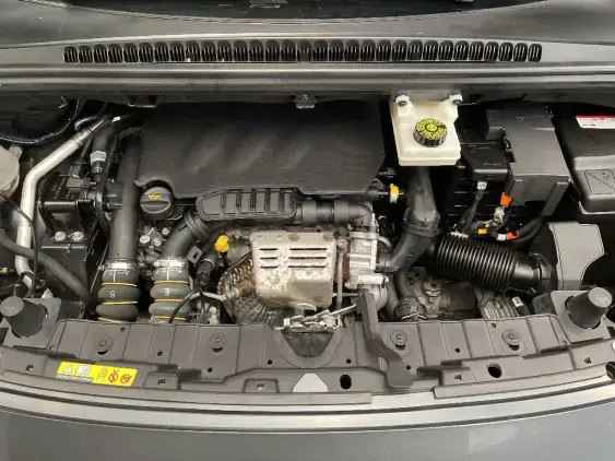 PEUGEOT 3008 - voiture d'occasion - Photo 21