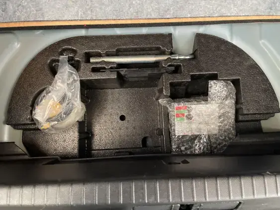 PEUGEOT 208 ELECTRIQUE II - voiture d'occasion - Photo 17