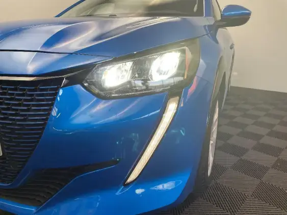 PEUGEOT 208 ELECTRIQUE II - voiture d'occasion - Photo 22