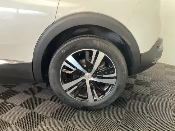 PEUGEOT 3008 II - voiture d'occasion - Photo 24