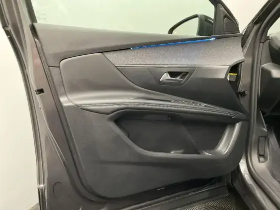 PEUGEOT 3008 II - voiture d'occasion - Photo 19